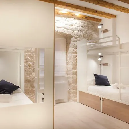 Auberge de jeunesse Scala *